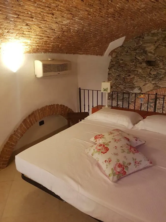 Openspace Aurelio Finale Ligure Apartment